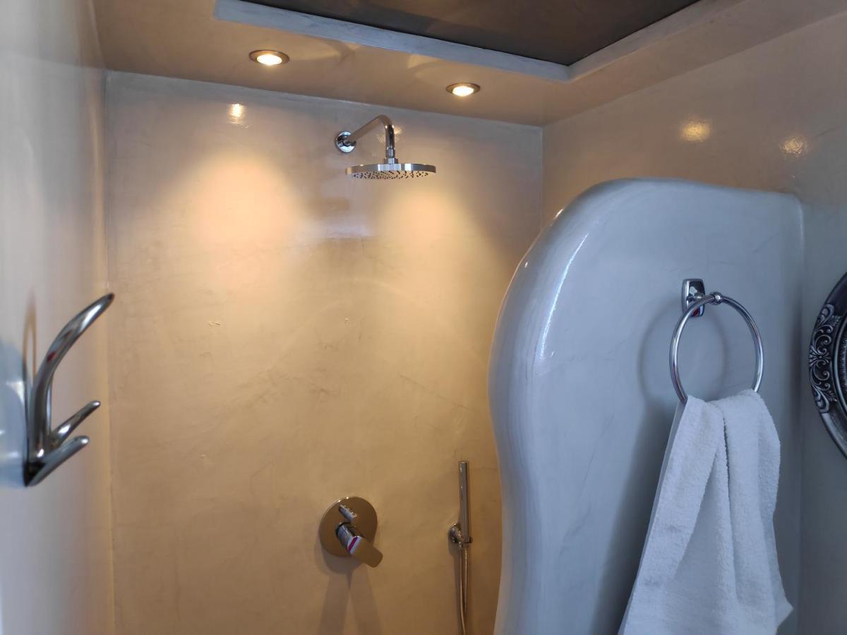 Santoxenia Studio Dirmelas Kamari  Bagian luar foto